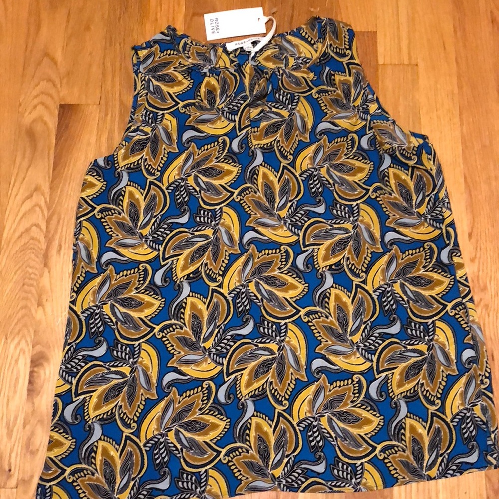 Rose+Olive sleeveless blouse